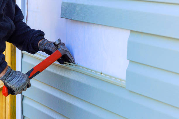 Reliable Siding Repair contractor in Farmville, VA by Squared Siding